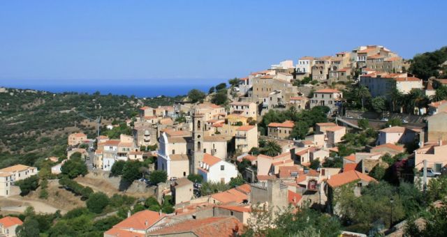Vacanze di estivo : visitare la città di Lumio