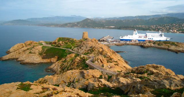 Ile Rousse : un panorama di vacanze